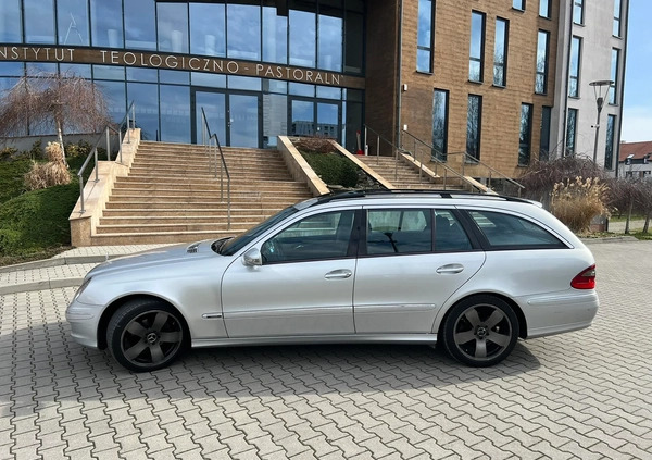 Mercedes-Benz Klasa E cena 21900 przebieg: 370000, rok produkcji 2007 z Rzeszów małe 436